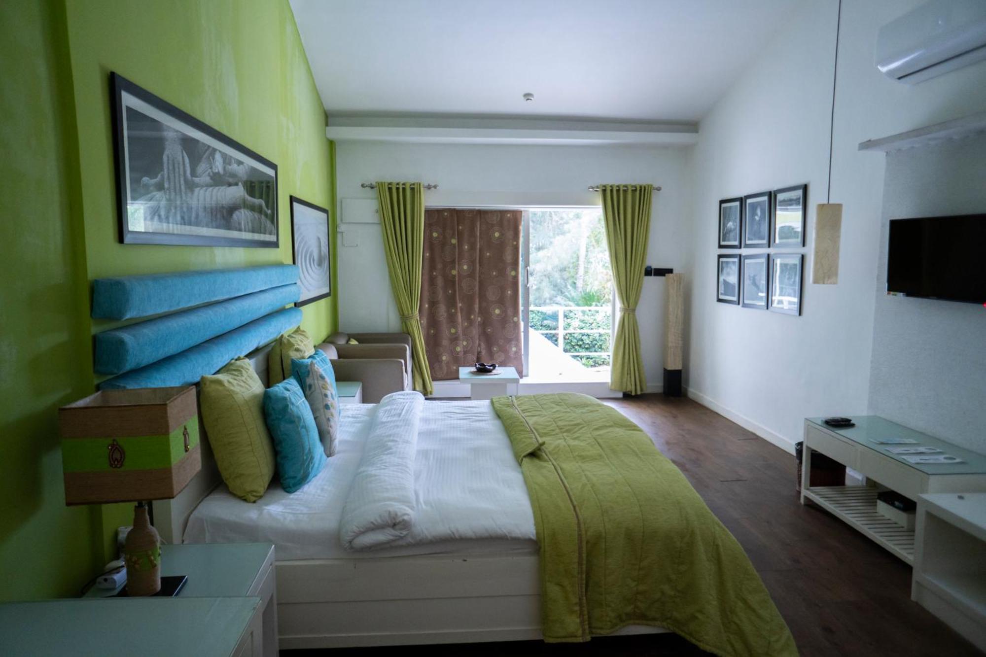 Regenta Beach House Resort, Goa Benaulim Extérieur photo